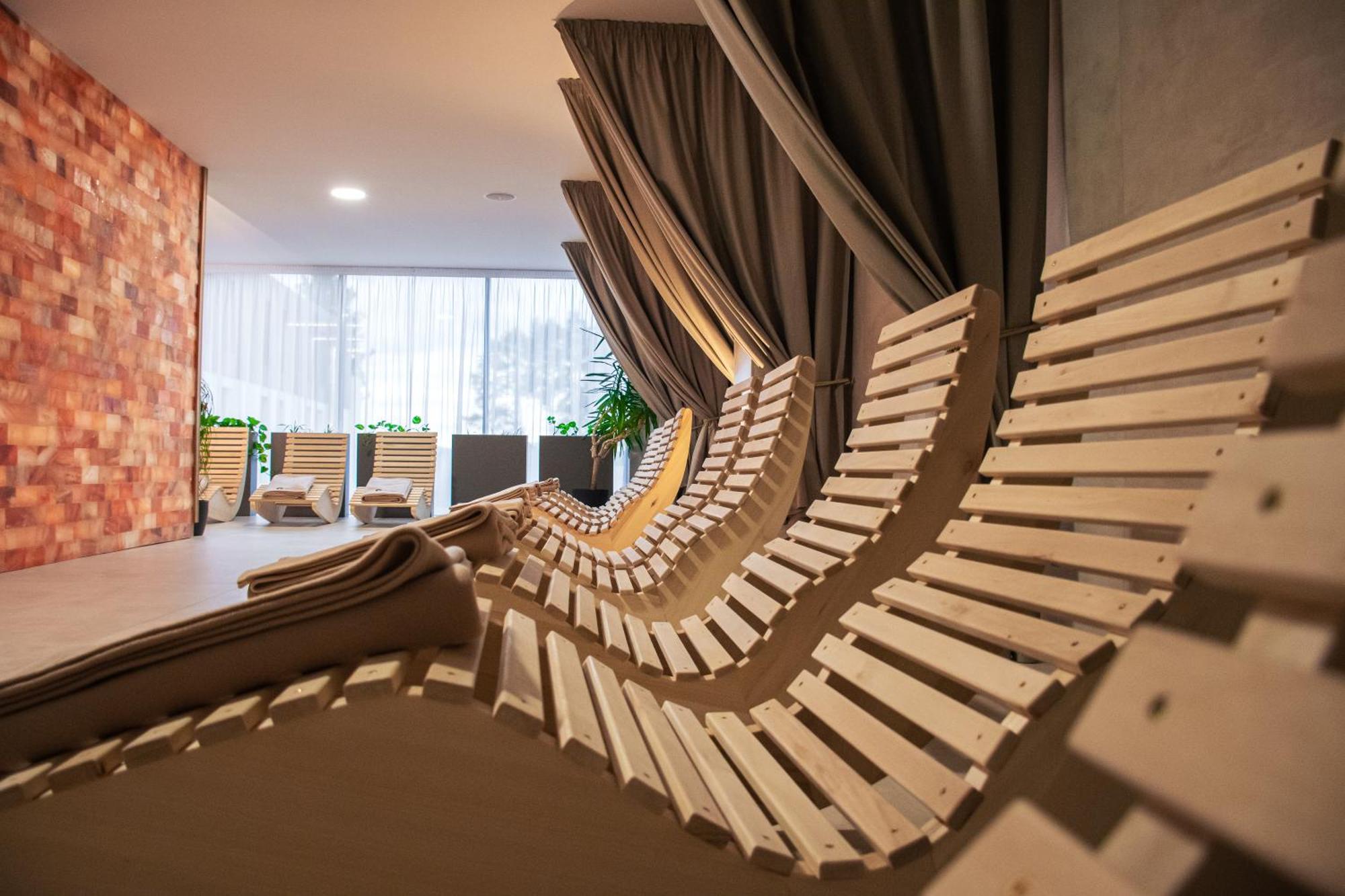 Rm Hotel Wellness & Congress Prievidza Dış mekan fotoğraf