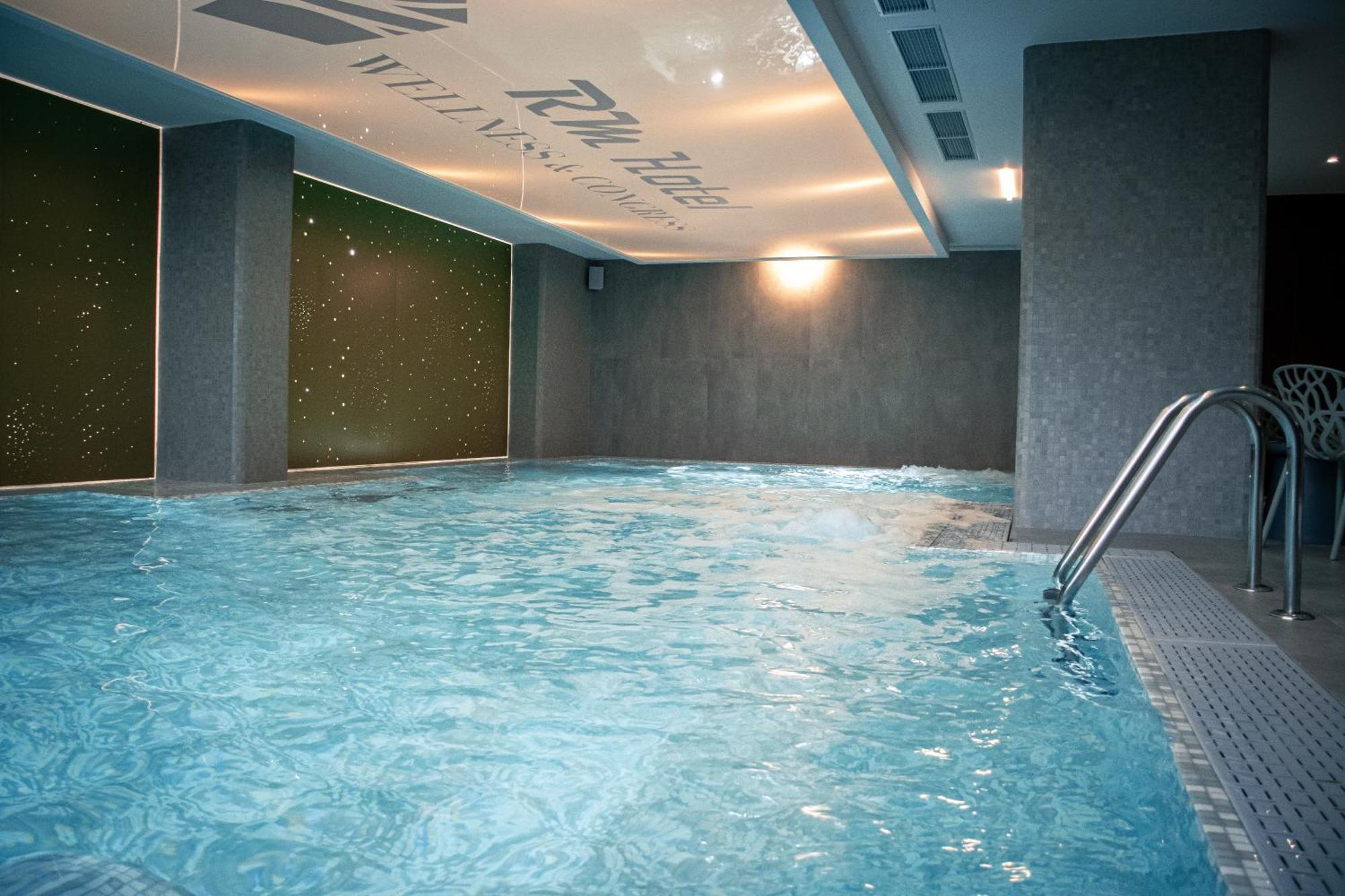 Rm Hotel Wellness & Congress Prievidza Dış mekan fotoğraf