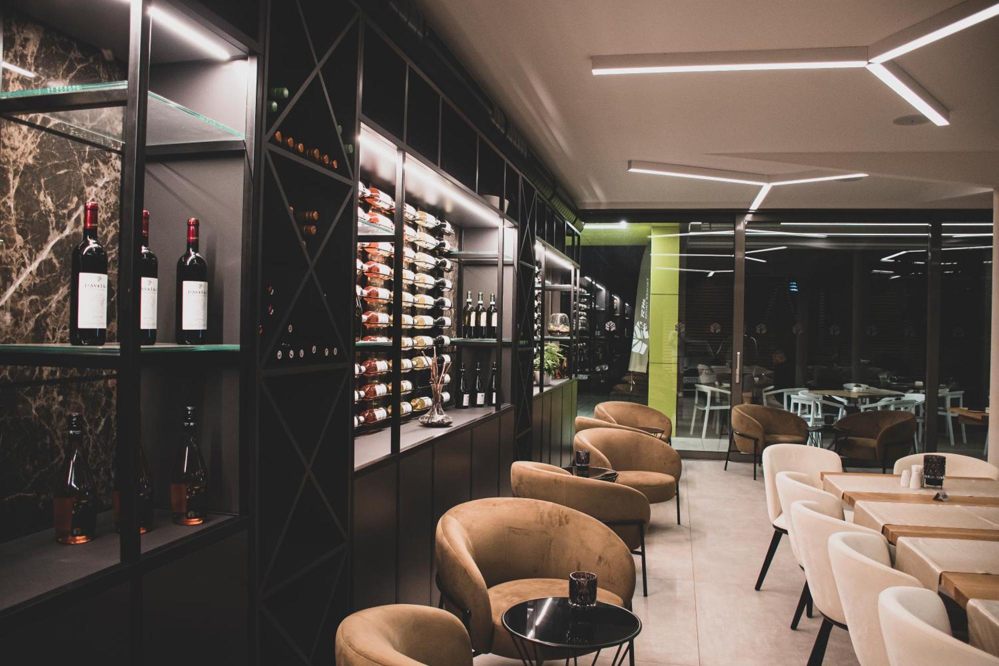 Rm Hotel Wellness & Congress Prievidza Dış mekan fotoğraf