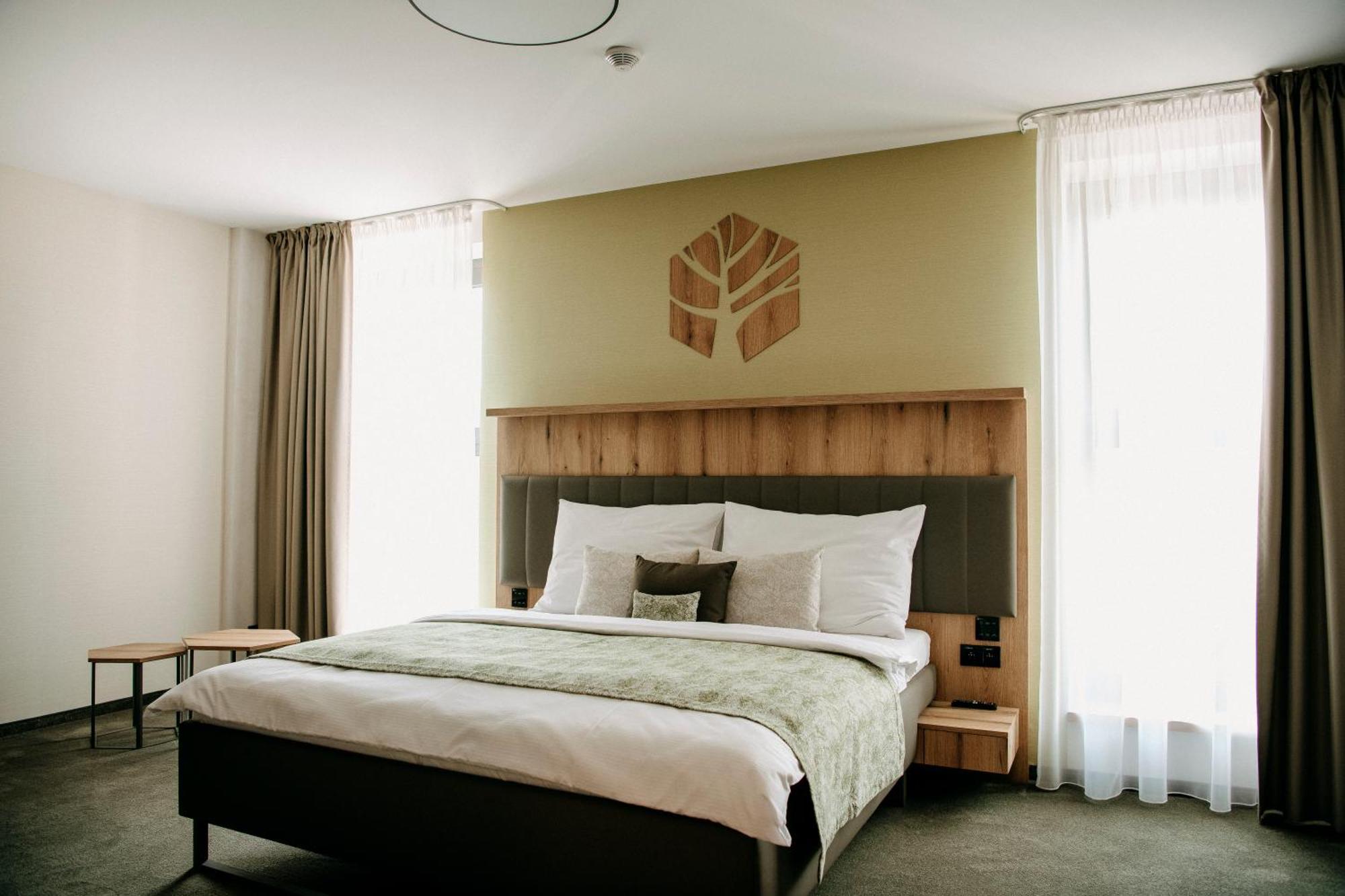 Rm Hotel Wellness & Congress Prievidza Dış mekan fotoğraf